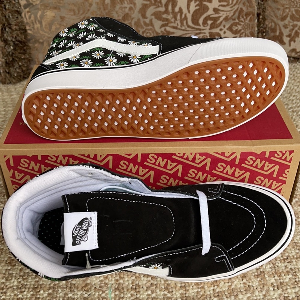 Vans Comfycush Sk8-Hi Scribble Flower Daisy/BlackM - Picture 5 of 16
